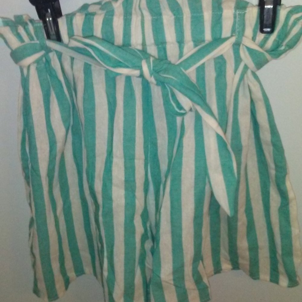 NWOT Boohoo Shorts